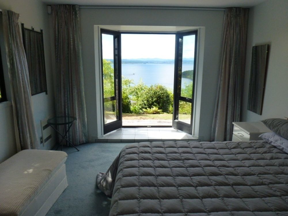 Serenity On Wakeman Taupo Exterior photo